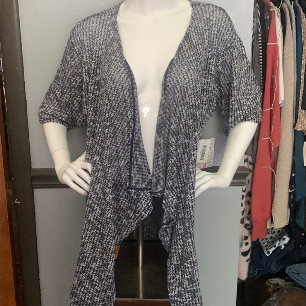 NWT Lularoe Navy Shirley size small